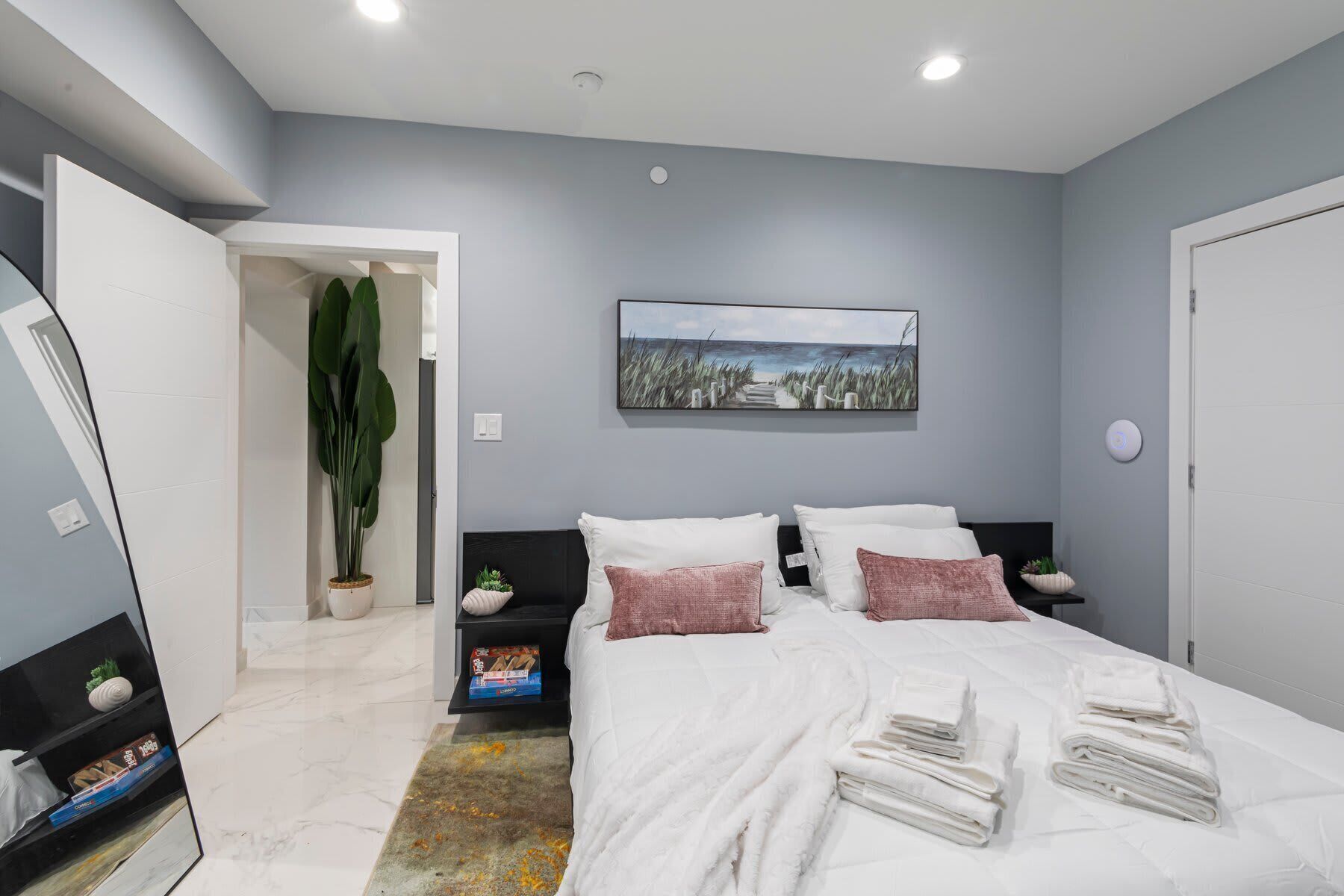 1 bedroom, iron/ironing board, WiFi, bed sheets