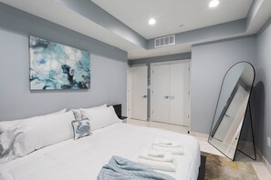 2 chambres, fer et planche à repasser, Wi-Fi, literie fournie