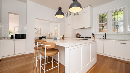 Poolside at Kindrogan - St Kilda