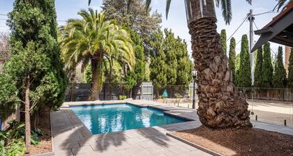 Poolside at Kindrogan - St Kilda