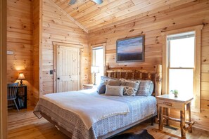 4 habitaciones, escritorio, wifi y ropa de cama 