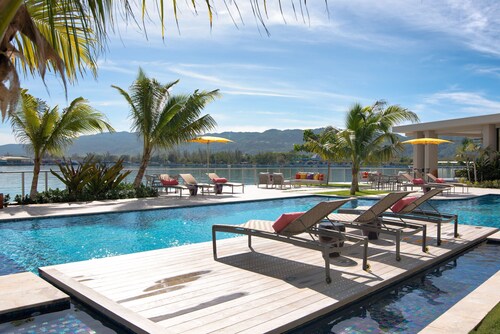 Luxury Oceanside Retreat at Soleil Residences