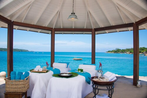 Sundown on the Beach