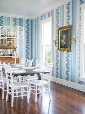 Dining - The Bingham Estate (McKinney)