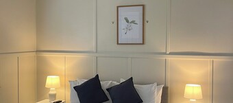 Refurbished cottage within 5 minutes walk to central Armidale