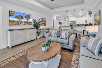 Luxury Pondside Retreat