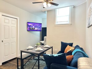 Smart TV - Free parking+20 min to DT Chicago (Oak Park)