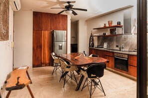 Exclusive Apartment | Private kitchen | Full-size fridge, microwave, oven, stovetop - Bajo Cielo - Jungle View Terrace (Tulum)