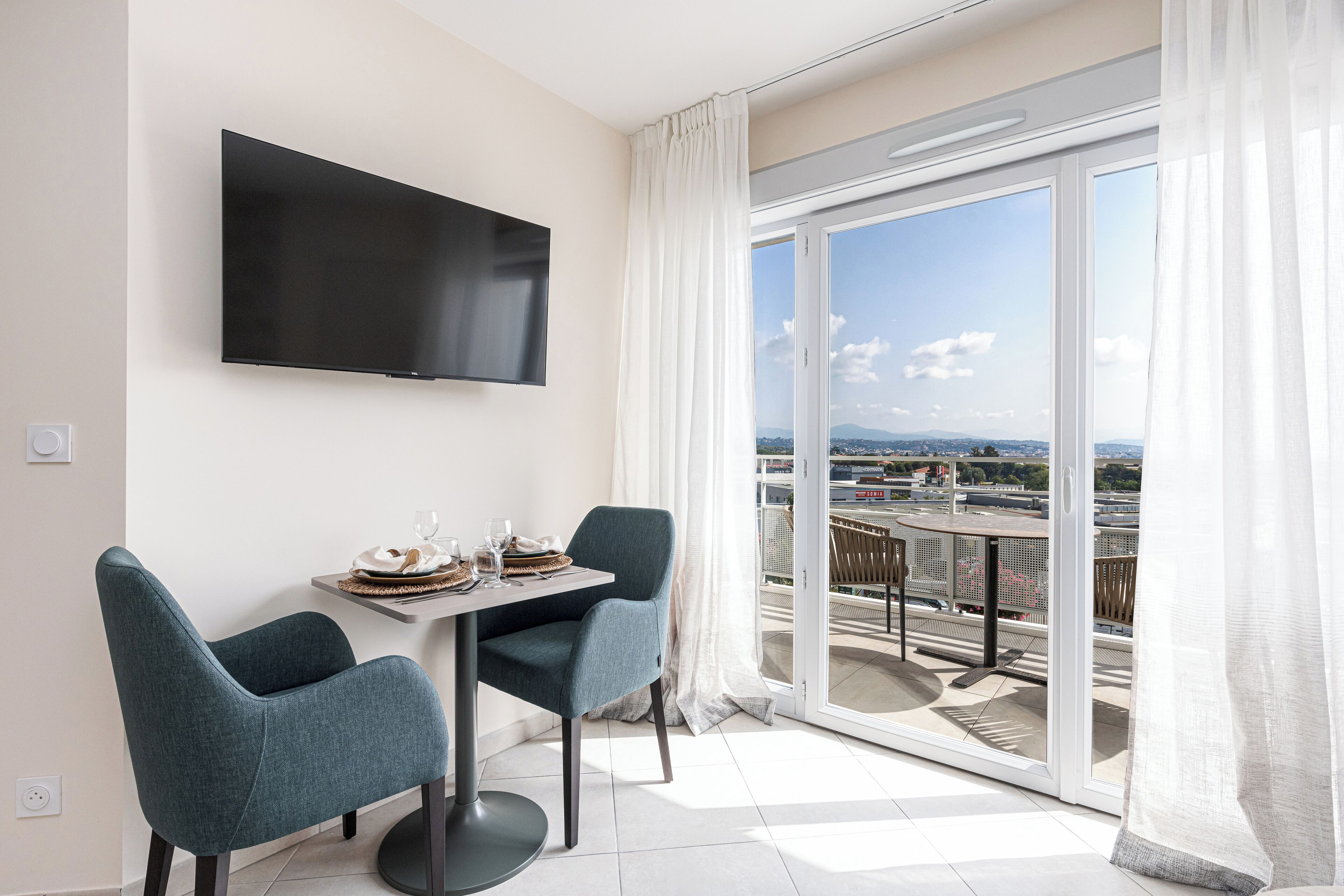 Comfort Apartment | Living area