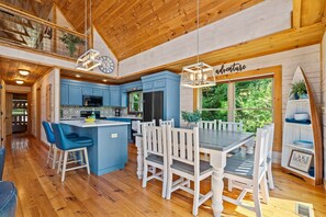 Dining - Modern Lakefront Cabin on Lake Keowee (Seneca)