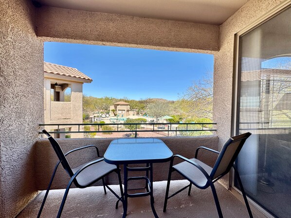 Unclassified image, 1 of 37, button - Vistoso Condo #225C (Oro Valley)