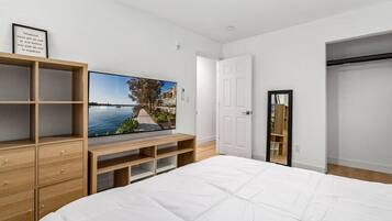 2 chambres, bureau, fer et planche à repasser, Wi-Fi