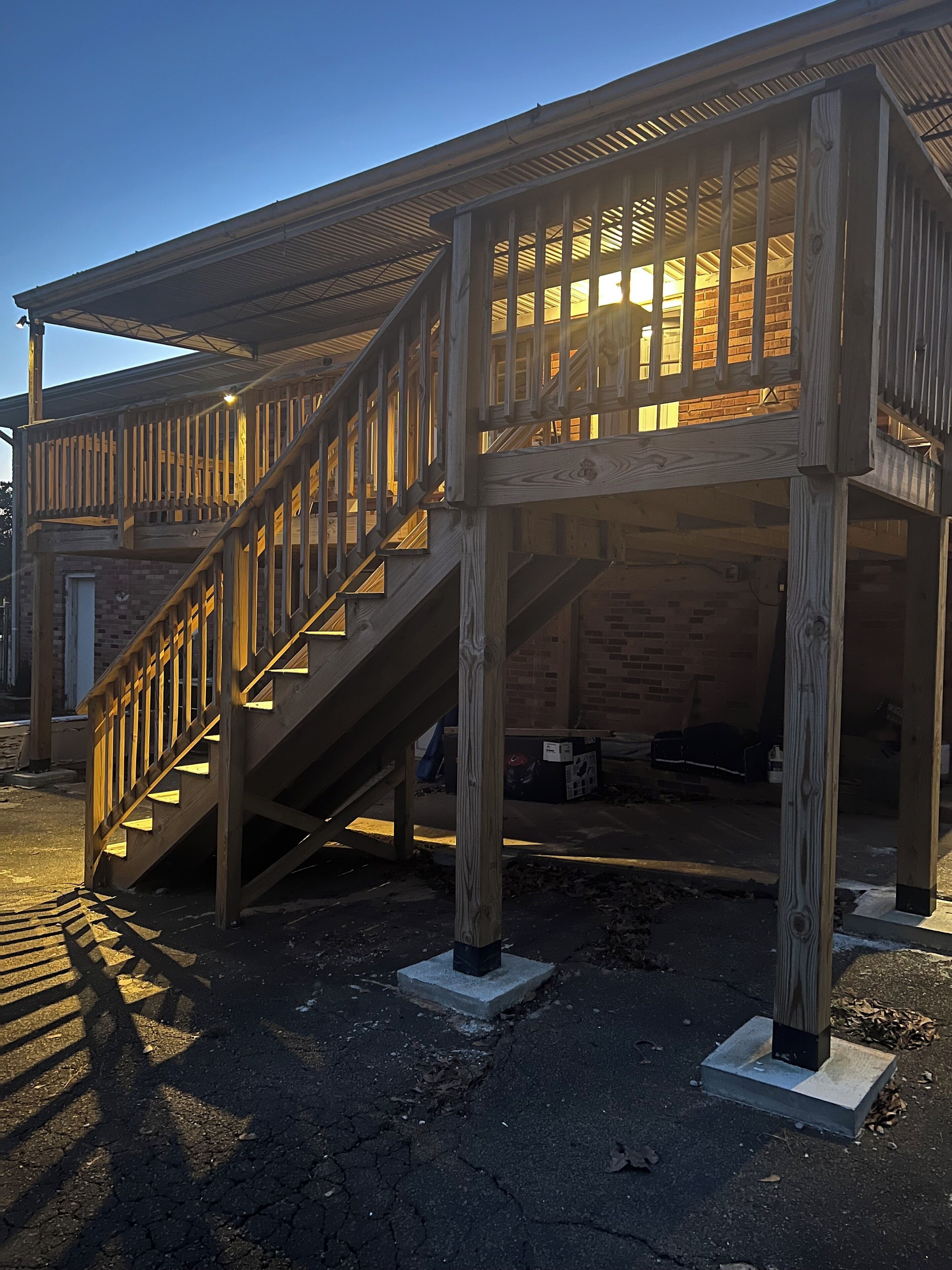 المنشأة من الخارج