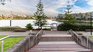 Property grounds - Riverside Retreat by Waters Edge (Maribyrnong)