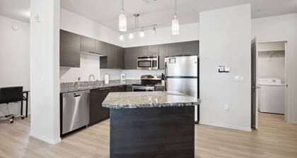 Pure Suites Gilbert Pool, Gym, Spa, Volleyball