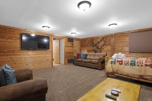 TV, offices