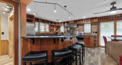 Private I Pool Table I Bar I Studio I House I Roku
