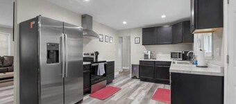 Pool Table • Fire Pit • Bar • King • Sleeps 22