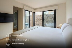 Casita Bugambilia | Premium bedding, pillow-top beds, minibar, in-room safe - Mezquite by Viadora (San Miguel de Allende)