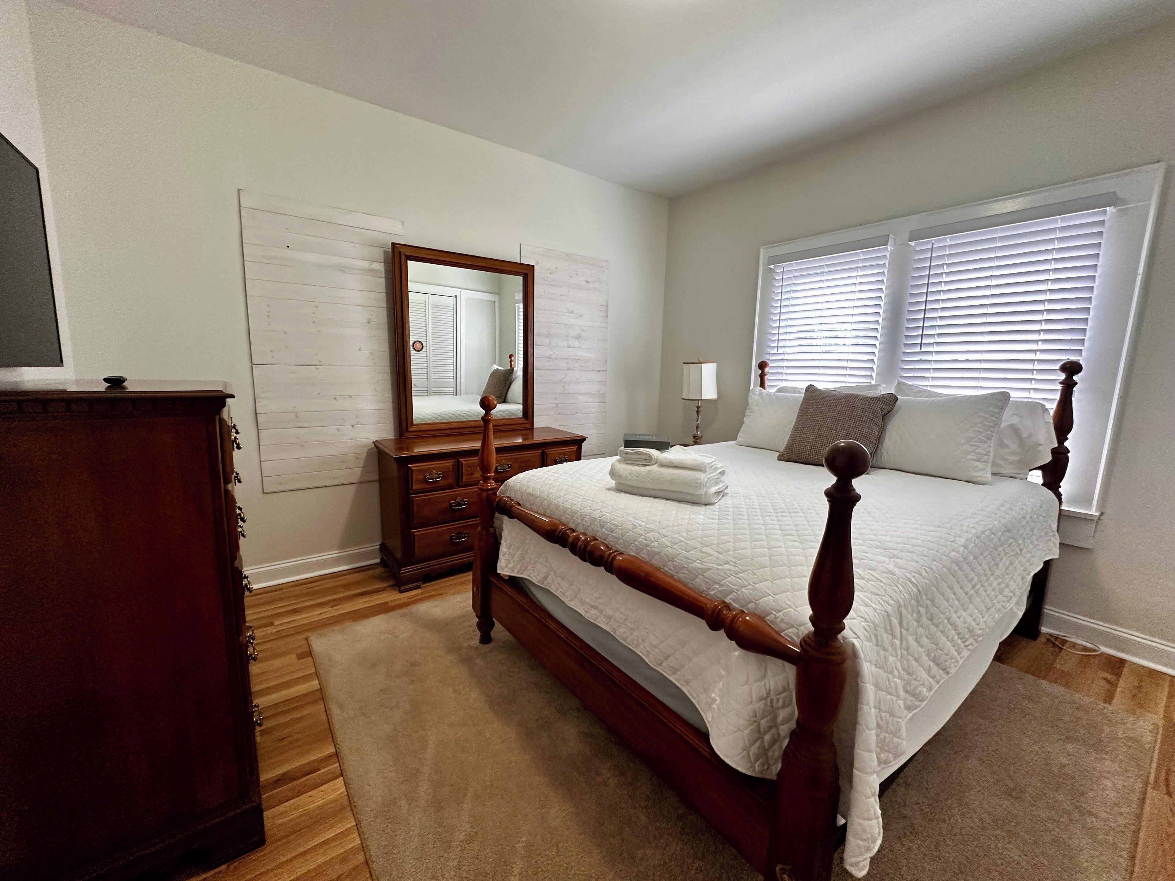 熨斗/熨衣板、上网接入、床单