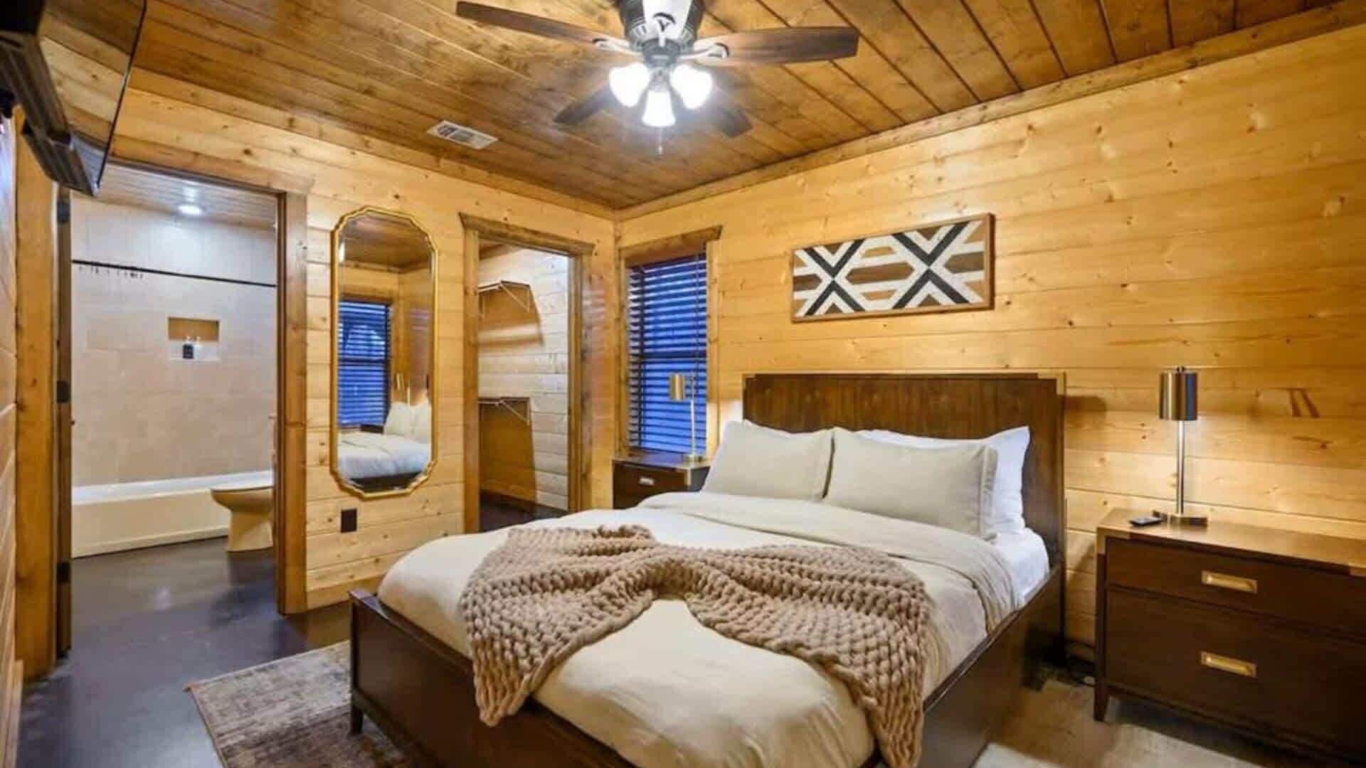 3 makuuhuonetta, silitysrauta/-lauta, vauvan matkasänky, ilmainen Wi-Fi