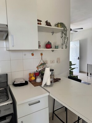 Mikrovågsugn, ugn och spishäll