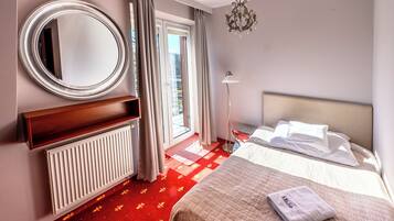 1 bedroom, iron/ironing board, WiFi, bed sheets