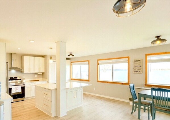 Microwave, oven, stovetop, dishwasher