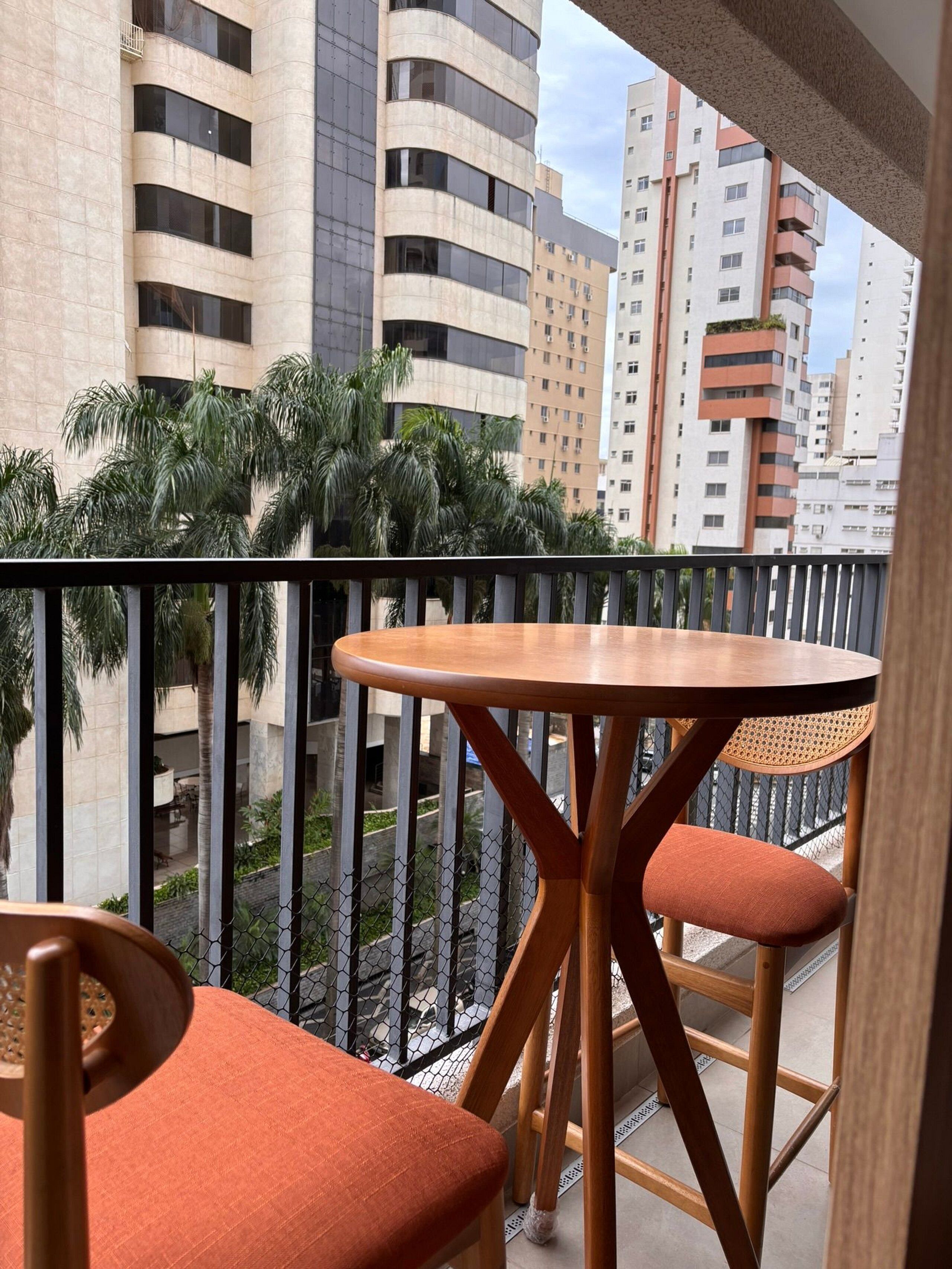 อพาร์ทเมนท์ | รับประทานอาหารกลางแจ้ง