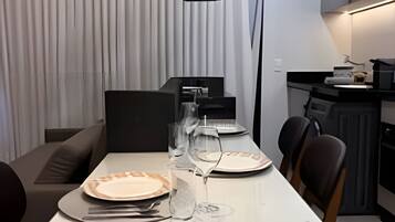 Apartamento Deluxe | Restauración