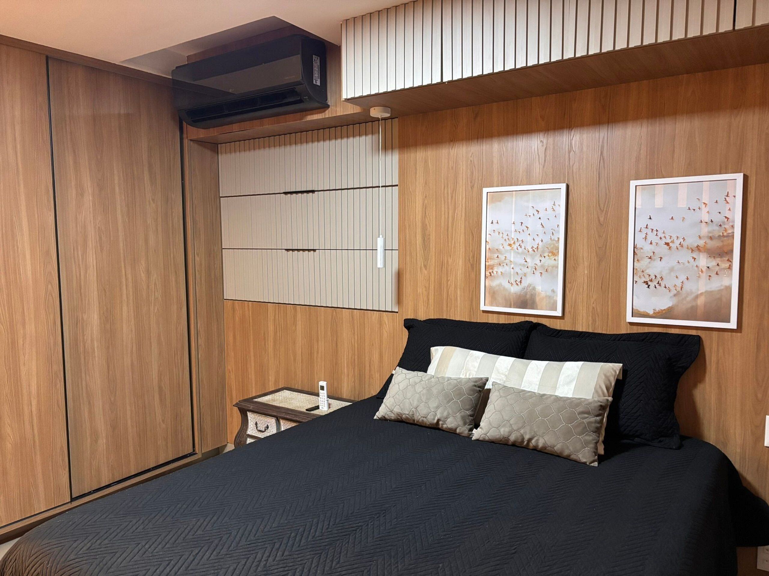 Exclusive Apartment | Individually decorated, individually furnished, desk, laptop workspace