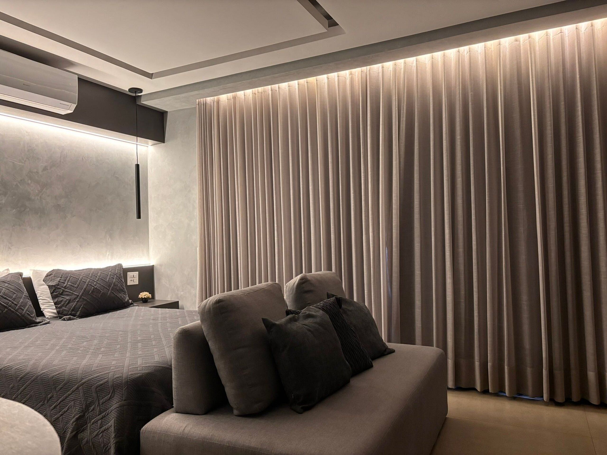 Signature Apartment | Individually decorated, individually furnished, desk, laptop workspace