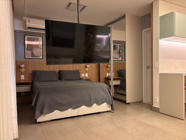 Appartement Ville | Bureau, espace de travail pour ordinateurs portables