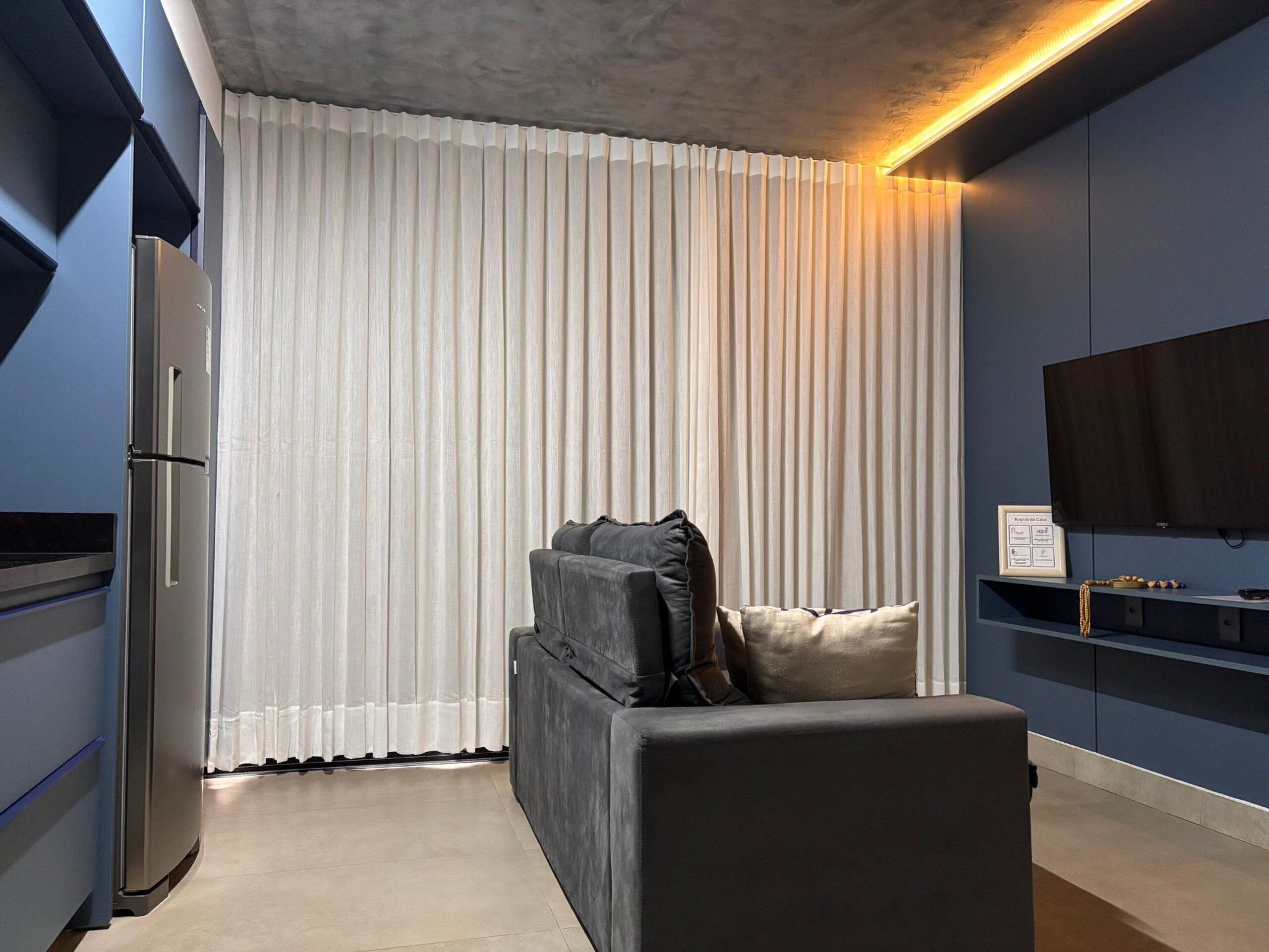 Comfort Apart Daire | Oturma alanı | Dijital TV kanalları bulunan 40 inç akıllı televizyon 