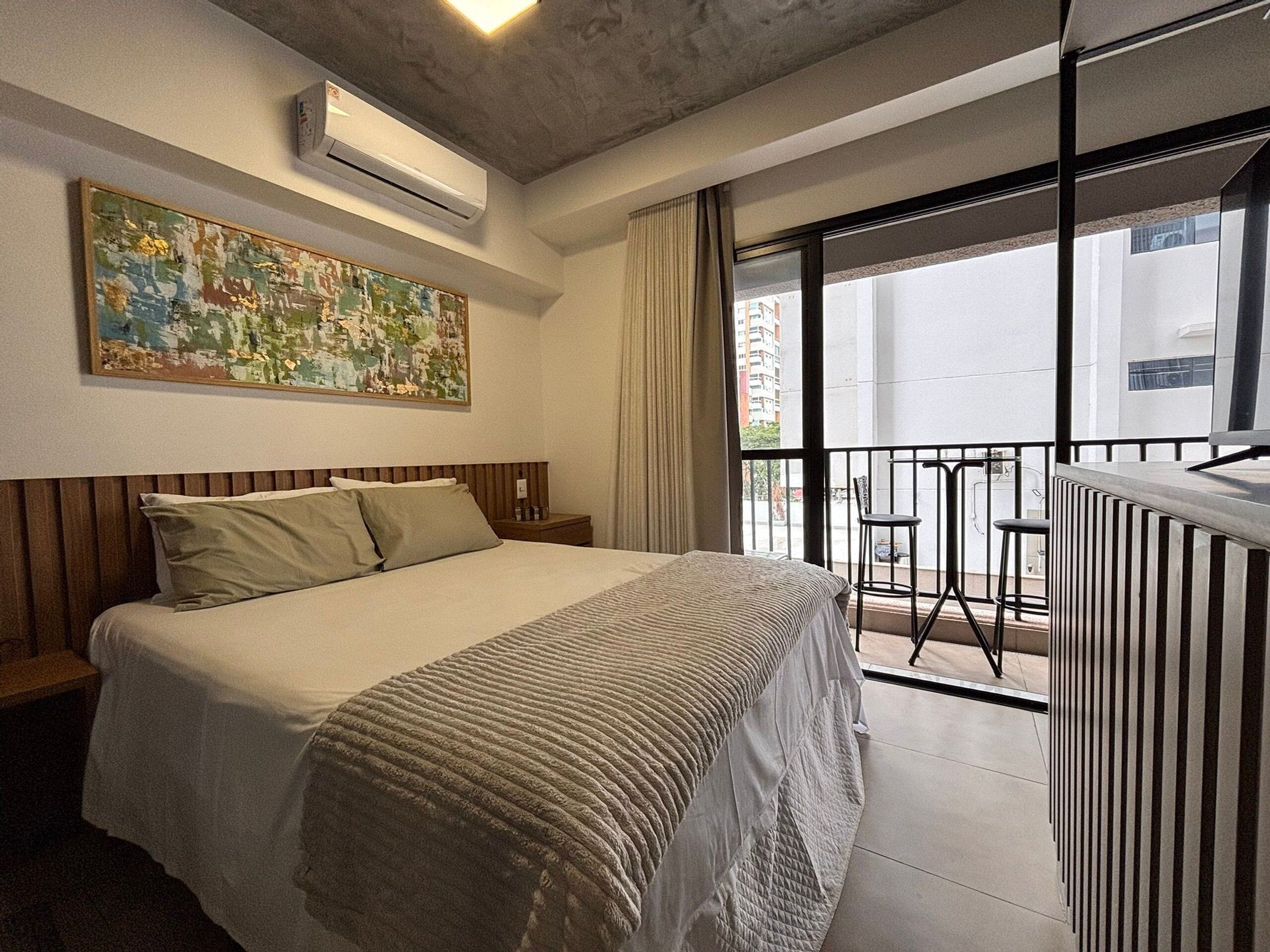 Apartemen Comfort | Didekorasi berbeda-beda dan dilengkapi dengan perabotan berbeda-beda