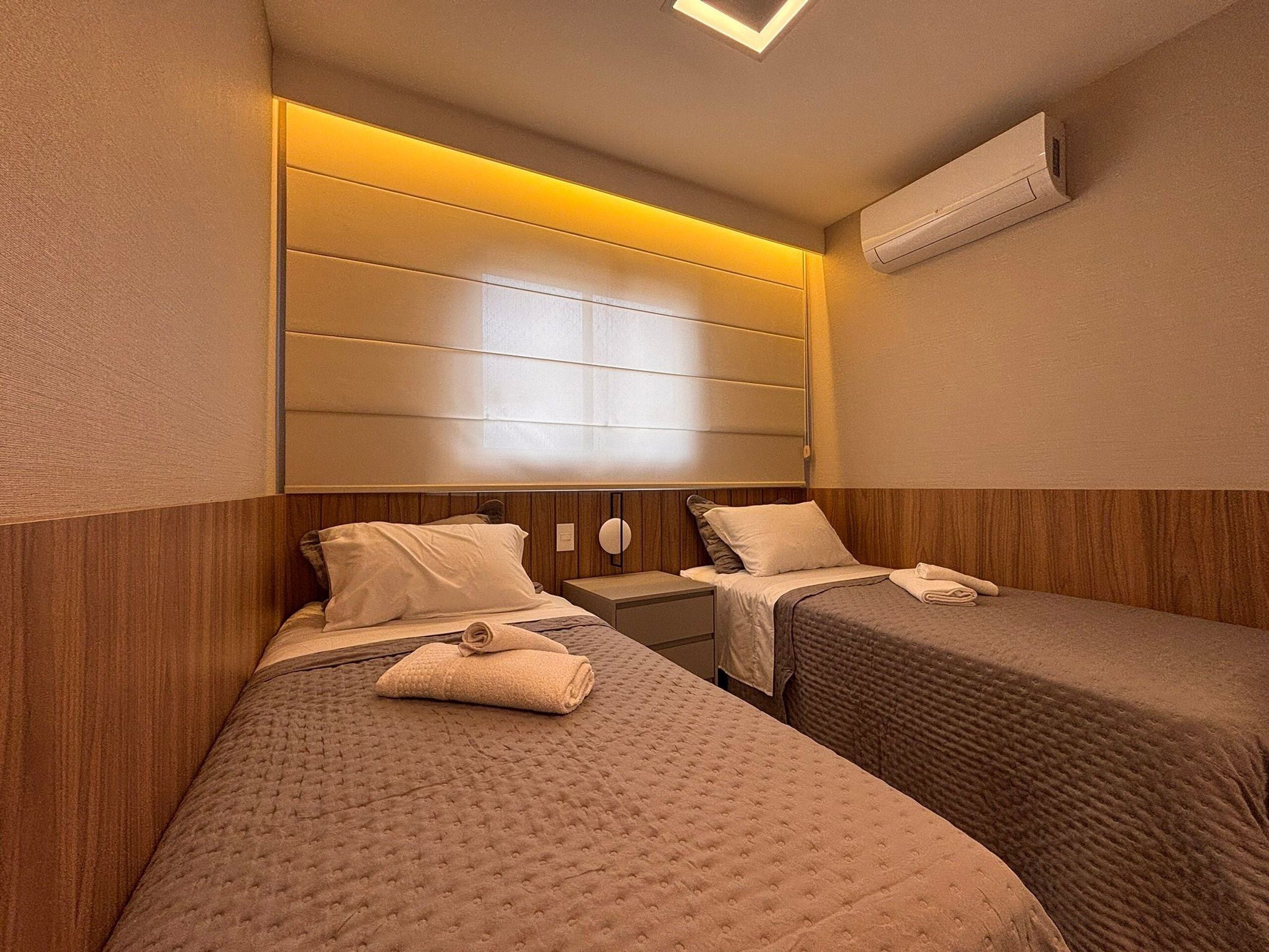 Apartment | Individually decorated, individually furnished, desk, laptop workspace