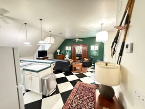 Interior - The Tack Room 1-bedroom apartment in Fairhope 1 block from downtown (Fairhope)