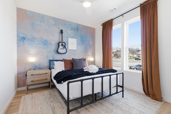 5 bedrooms, iron/ironing board, travel cot, free WiFi