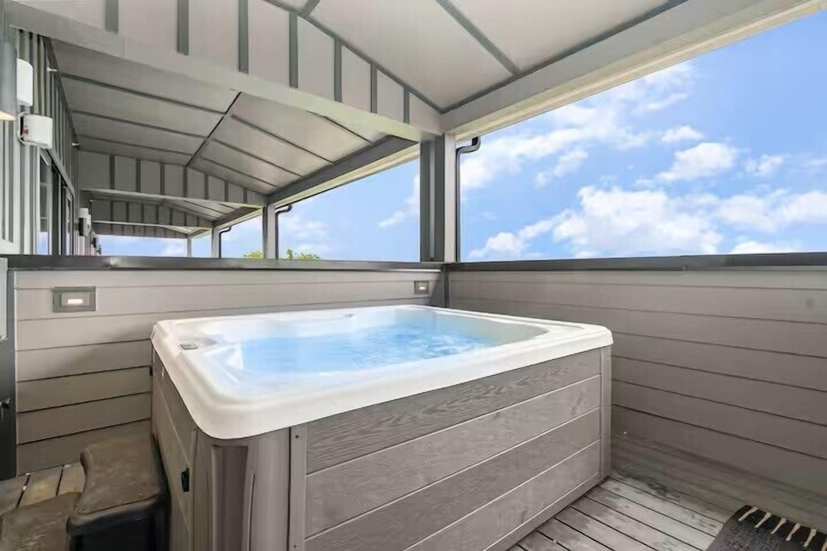 Bañera de hidromasaje interior