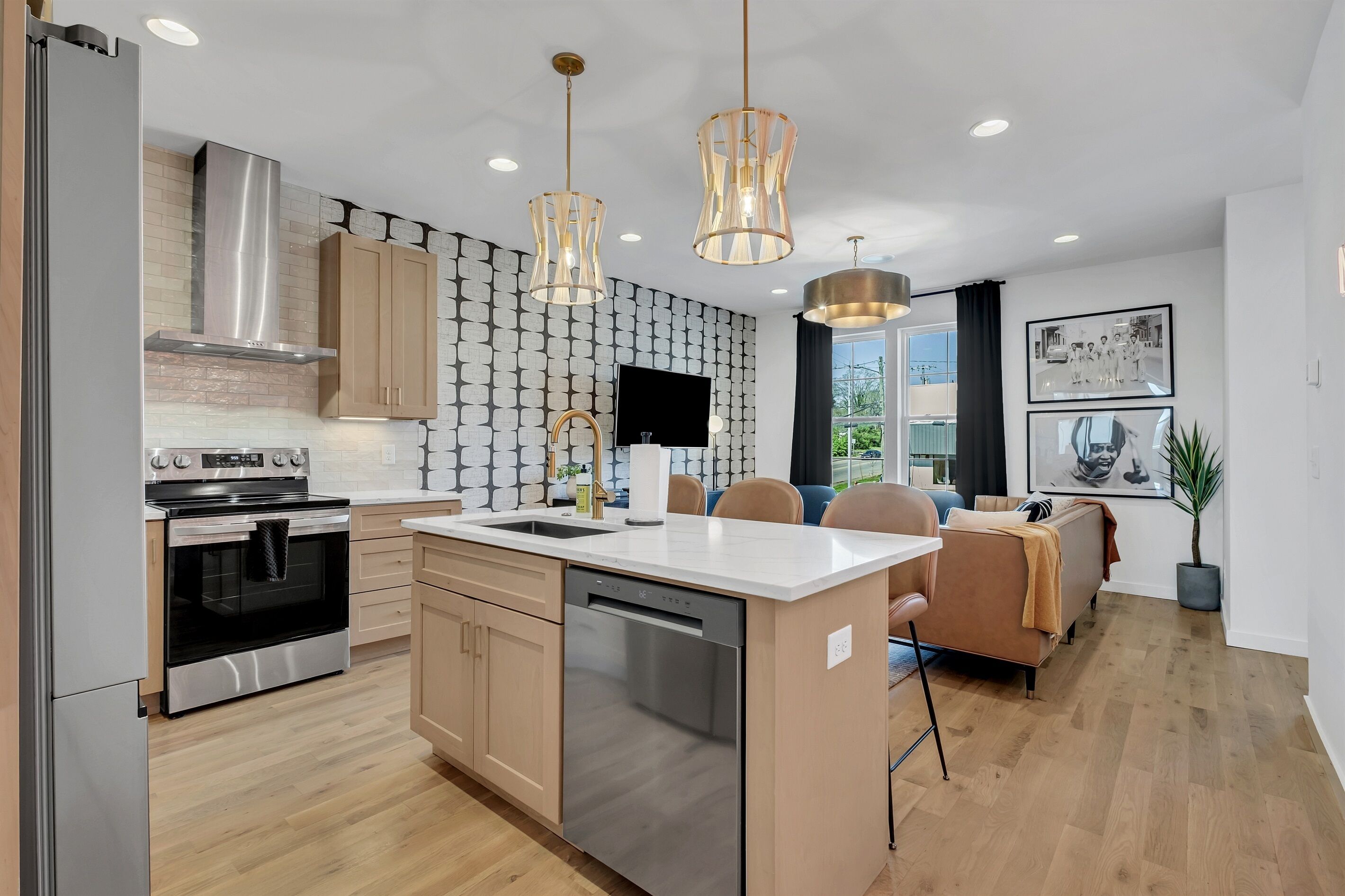 Refrigerador, microondas, horno y parrilla de estufa 