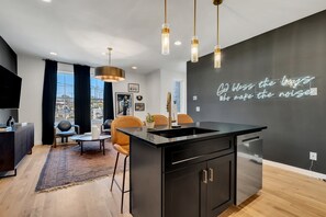 Interior - Rooftop Comfort in Music City (Nashville)