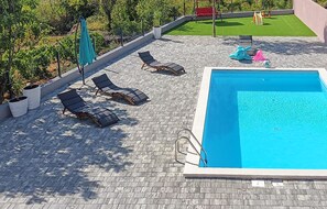 Opvarmet pool