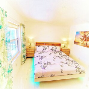 3 soverom, strykejern/-brett, wi-fi og sengetøy