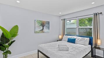 4 chambres, fer et planche Ă repasser, Wi-Fi, draps fournis