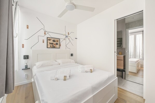 1 bedroom, WiFi, bed sheets