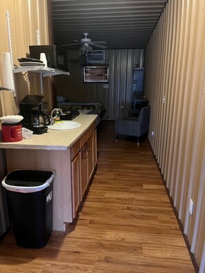 Interior - Cozy studio shotgun apartment in the heart of the Ozarks (Osceola)