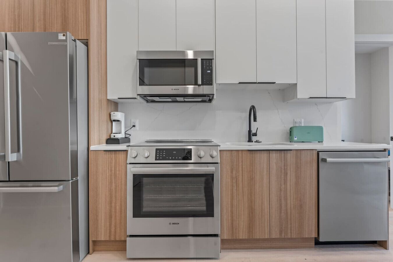 雪櫃、焗爐、爐具、洗碗機