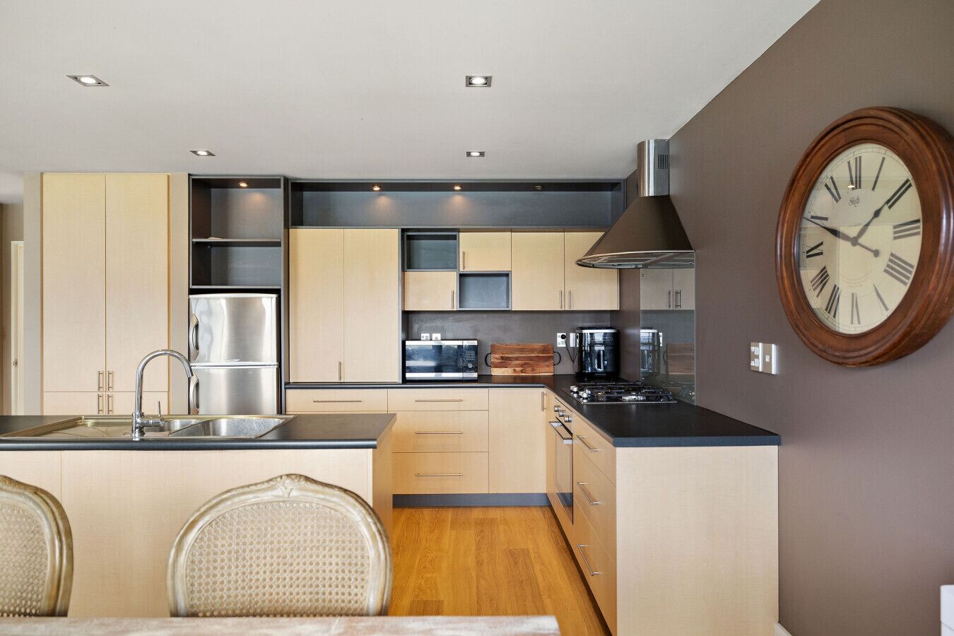 Fridge, microwave, oven, dishwasher