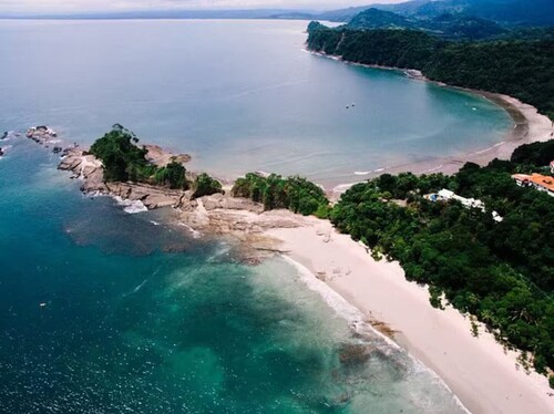 Ocean view and walk to beach