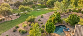 Casa de Stella Luna • European Cottage with HEATED Pool in Power Ranch